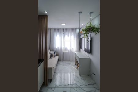 Sala e Cozinha de apartamento para alugar com 1 quarto, 24m² em Sacoma, São Paulo