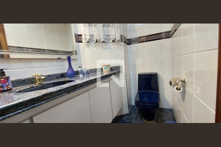 Apartamento à venda com 170m², 3 quartos e 3 vagasLavabo