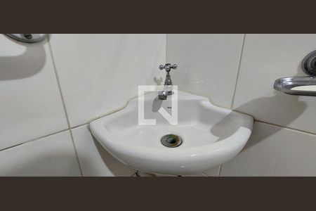 Apartamento à venda com 170m², 3 quartos e 3 vagasBanheiro serviço