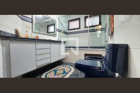 Apartamento à venda com 170m², 3 quartos e 3 vagasBanheiro Quarto 3 suíte