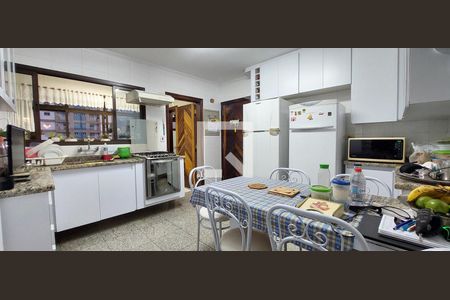 Apartamento à venda com 170m², 3 quartos e 3 vagasCozinha