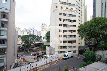Vista da Sala/Quarto de kitnet/studio à venda com 1 quarto, 30m² em Bela Vista, São Paulo