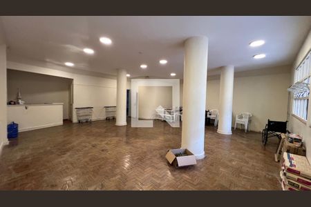 Apartamento à venda com 102m², 2 quartos e 1 vaga Apartamento à venda com 102m², 2 quartos e 1 vagaÁrea comum - Salão de festas