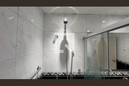 Apartamento à venda com 102m², 2 quartos e 1 vaga Apartamento à venda com 102m², 2 quartos e 1 vagaBanheiro