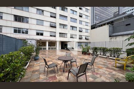 Apartamento à venda com 102m², 2 quartos e 1 vaga Apartamento à venda com 102m², 2 quartos e 1 vagaPatio