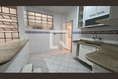 Apartamento à venda com 102m², 2 quartos e 1 vaga Apartamento à venda com 102m², 2 quartos e 1 vagaCozinha