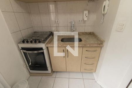 Sala/Cozinha de apartamento para alugar com 1 quarto, 27m² em Bigorrilho, Curitiba