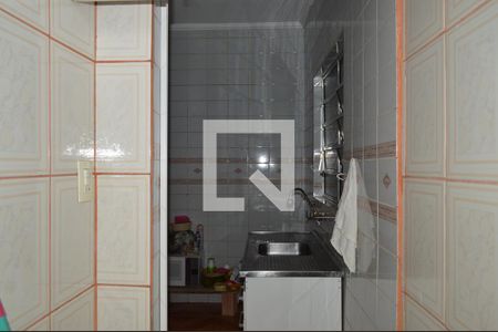 Casa à venda com 70m², 2 quartos e sem vagaÁrea de Serviço