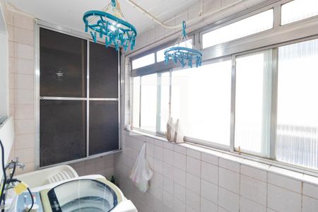 Apartamento à venda com 70m², 2 quartos e 1 vagaÁrea de Serviço