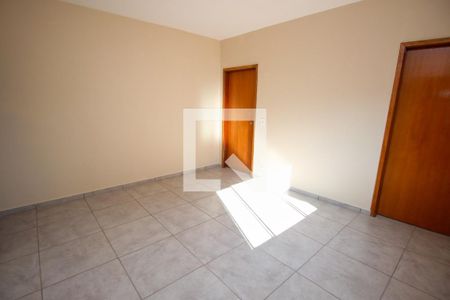 Sala de casa para alugar com 1 quarto, 80m² em Jardim Miriam, São Paulo