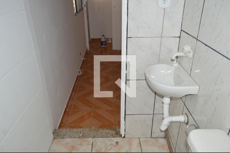 Casa à venda com 80m², 2 quartos e sem vagaBanheiro