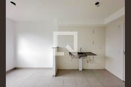 Cozinha/Sala de apartamento para alugar com 1 quarto, 25m² em Jardim Mirante, São Paulo
