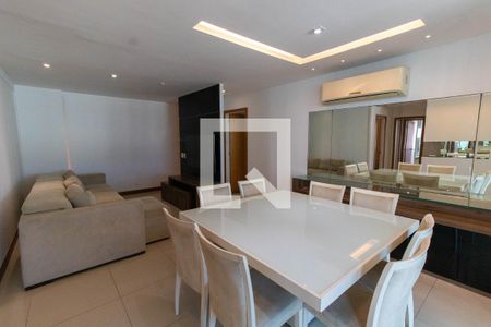 Apartamento à venda com 4 quartos, 305m² em Icaraí, Niterói