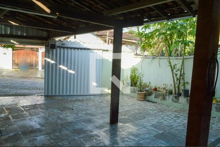 Casa à venda com 72m², 2 quartos e 2 vagasGaragem 
