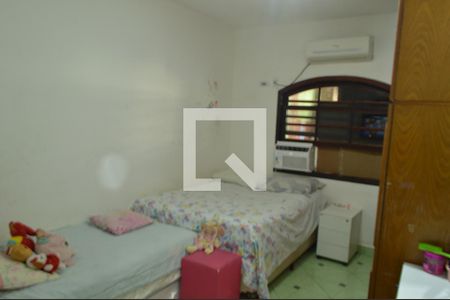 Quarto  de casa para alugar com 2 quartos, 72m² em Curicica, Rio de Janeiro
