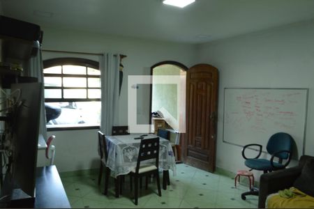 Sala de casa à venda com 2 quartos, 72m² em Curicica, Rio de Janeiro