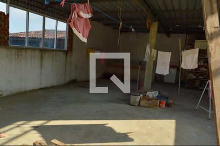 Casa à venda com 72m², 2 quartos e 2 vagasTerraço