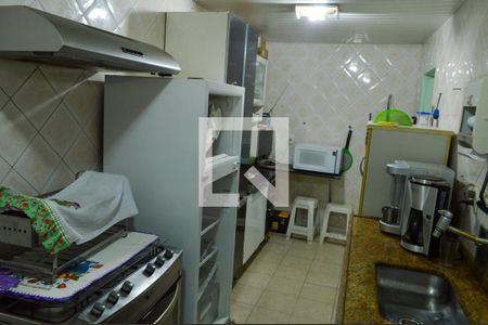 Casa à venda com 72m², 2 quartos e 2 vagasCozinha