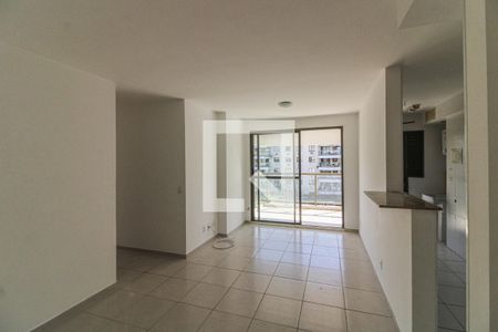 Sala de apartamento para alugar com 2 quartos, 66m² em Recreio dos Bandeirantes, Rio de Janeiro