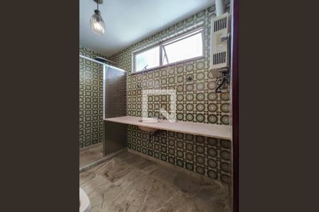 Apartamento à venda com 279m², 4 quartos e 2 vagasBanheiro da Suíte 2