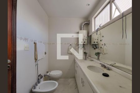 Apartamento à venda com 279m², 4 quartos e 2 vagasBanheiro Corredor