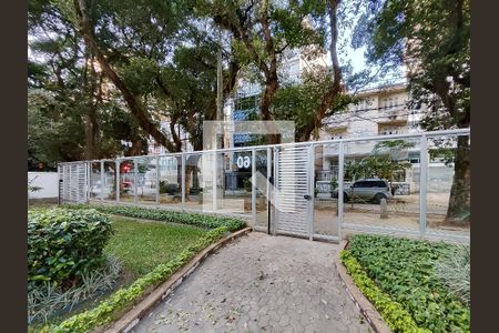 Apartamento à venda com 279m², 4 quartos e 2 vagasFachada e portaria