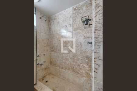 Apartamento à venda com 279m², 4 quartos e 2 vagasBanheiro da Suíte 1