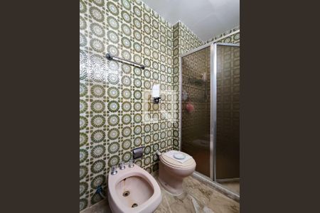 Apartamento à venda com 279m², 4 quartos e 2 vagasBanheiro da Suíte 2