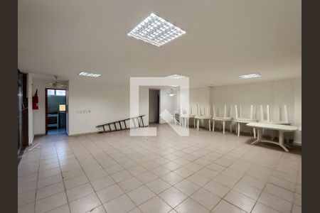 Apartamento à venda com 279m², 4 quartos e 2 vagasÁrea comum - Salão de festas