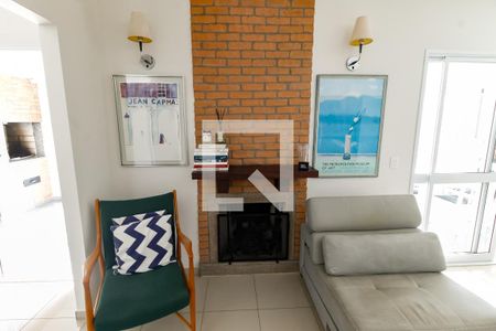 Sala 1 - detalhes de apartamento para alugar com 4 quartos, 240m² em Vila Suzana, São Paulo