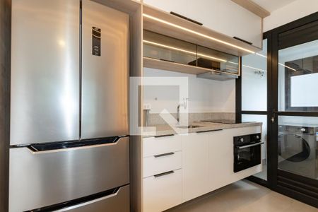 Cozinha de apartamento para alugar com 2 quartos, 40m² em Indianópolis, São Paulo