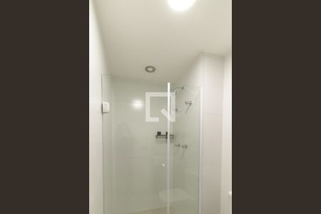 Banheiro do Quarto 1 / Social de apartamento para alugar com 2 quartos, 40m² em Indianópolis, São Paulo