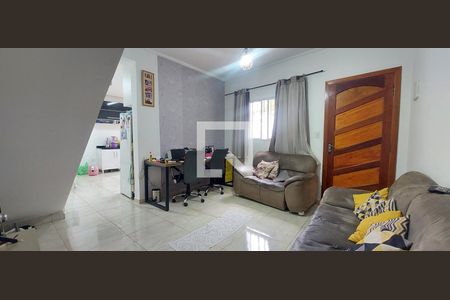 Sala de casa para alugar com 3 quartos, 209m² em Jardim Stella, Santo André