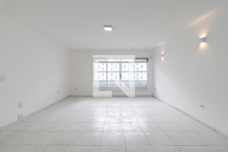 Sala de casa para alugar com 3 quartos, 150m² em Vila Basileia, São Paulo