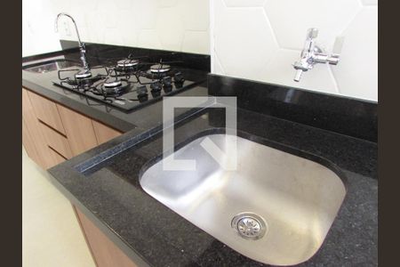 Cozinha e Área de Serviço de apartamento à venda com 2 quartos, 43m² em Vila Pirajussara, São Paulo