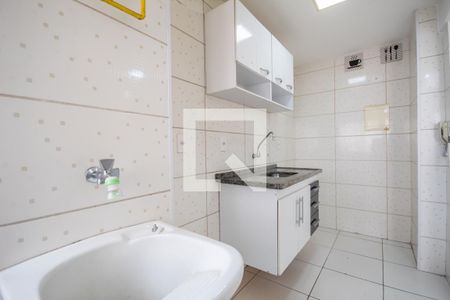 Apartamento para alugar com 49m², 2 quartos e 1 vaga Apartamento para alugar com 49m², 2 quartos e 1 vagaCozinha e Área de Serviço