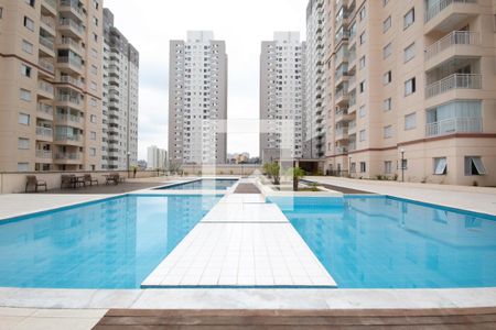 Apartamento para alugar com 49m², 2 quartos e 1 vaga Apartamento para alugar com 49m², 2 quartos e 1 vagaÁrea comum - Piscina