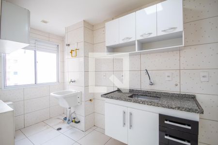 Apartamento para alugar com 49m², 2 quartos e 1 vaga Apartamento para alugar com 49m², 2 quartos e 1 vagaCozinha e Área de Serviço