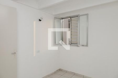 Quarto 2 de apartamento para alugar com 3 quartos, 51m² em Vila Jacuí, São Paulo