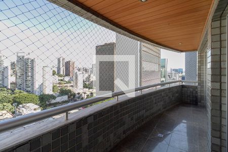 Varanda da sala de apartamento à venda com 4 quartos, 184m² em Lourdes, Belo Horizonte