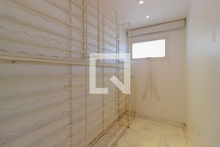 Corredor de apartamento à venda com 2 quartos, 230m² em Paraíso, São Paulo