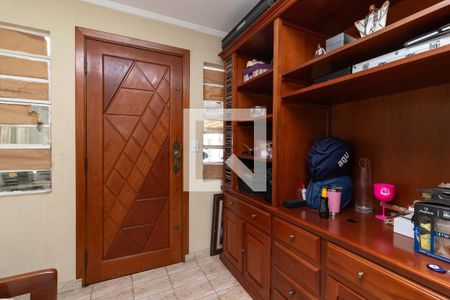 Casa à venda com 200m², 5 quartos e 2 vagasQuarto 2