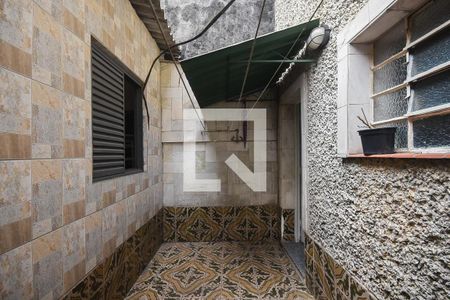 Casa à venda com 123m², 2 quartos e 1 vaga Casa à venda com 123m², 2 quartos e 1 vagaQuintal