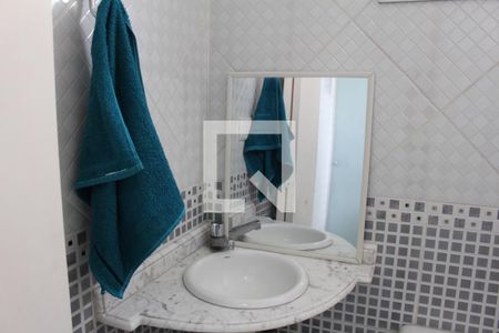 Apartamento à venda com 60m², 3 quartos e 1 vagaBanheiro 