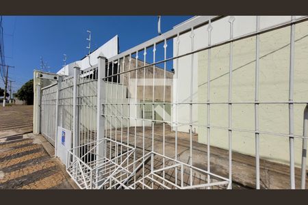 Apartamento à venda com 66m², 2 quartos e 2 vagasFachada