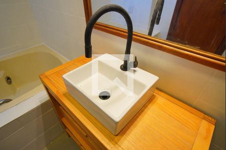 Apartamento para alugar com 92m², 2 quartos e 1 vagaBanheiro Corredor