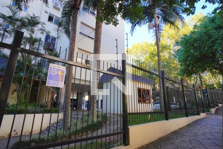Apartamento para alugar com 92m², 2 quartos e 1 vagaFachada
