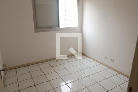 Quarto 1 de apartamento para alugar com 3 quartos, 72m² em Moema, São Paulo