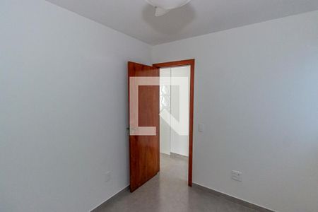 Suíte de casa para alugar com 1 quarto, 28m² em Bento Ribeiro, Rio de Janeiro
