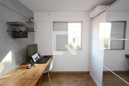 Quarto 2 de apartamento para alugar com 2 quartos, 60m² em Jardim Ubirajara (zona Sul), São Paulo